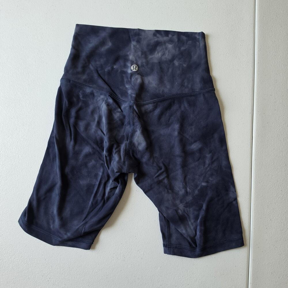 Lululemon Bike Shorts Womens 2 Blue 6 In High Rise Tie Dye Stretch Athletic